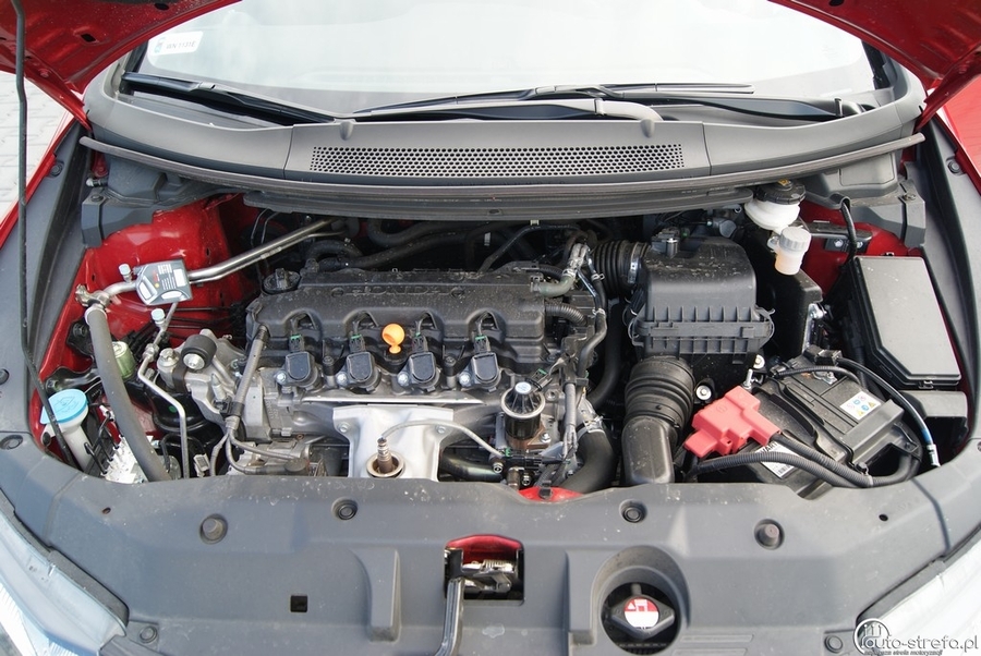 Honda Civic 5d 1.8 iVTEC Sport vs silnik