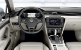 Nowy Volkswagen Passat wnętrze