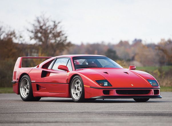 Superauta z lat 90: Ferrari F40 drożeje najszybciej
