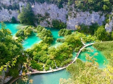 Planujesz wakacje w Chorwacji? Będzie dłużej i drożej