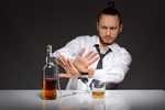Esperal (wszywka alkoholowa) - innowacyjne podejście do leczenia uzależnienia od alkoholu?