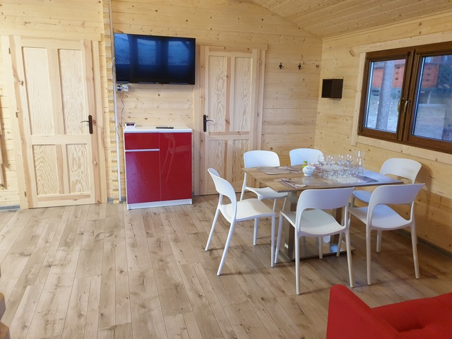 Nie tylko Mazury. Odkryj Jezioro Niesłysz i Ośrodek Wypoczynkowy KORMORAN