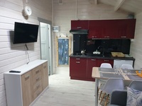 Jasny salon z kuchnią w domku BUK Jasny salon z kuchnią w domku BUK