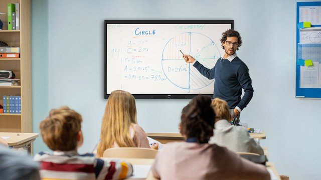 iiyama prezentuje TE15A i LH81G. Nowe serie wielkoekranowych wyświetlaczy na Androidzie