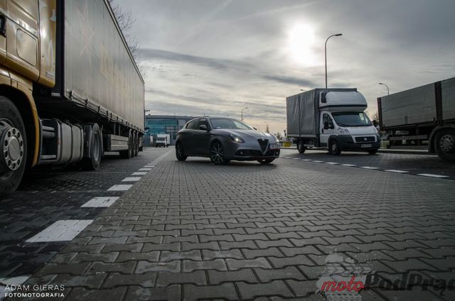 Alfa Romeo Giulietta Veloce, czyli piękna - czy nadal warto ją kupić?