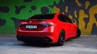 Alfa Romeo Giulia Quadrifoglio - z tyłu