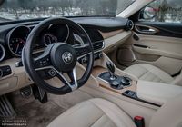 Alfa Romeo Giulia Veloce - wnętrze
