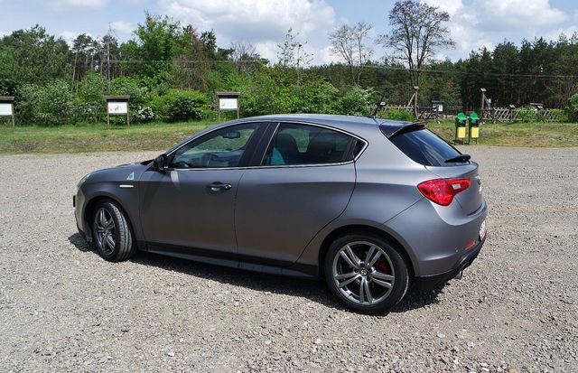 Alfa Romeo Giulietta Quadrifoglio Verde - anielska diablica