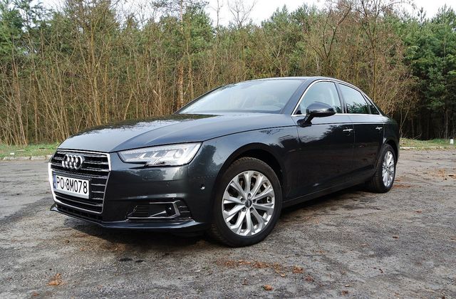 Audi A4 Limousine 2.0 TFSI ultra S tronic