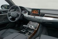Audi A8 3.0 TDI quattro - wnętrze