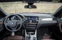 BMW X4 35d xDrive - wnętrze