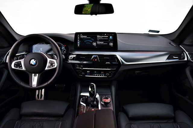 BMW 530e xDrive Touring, czyli połączenie praktyczności z nowoczesnością