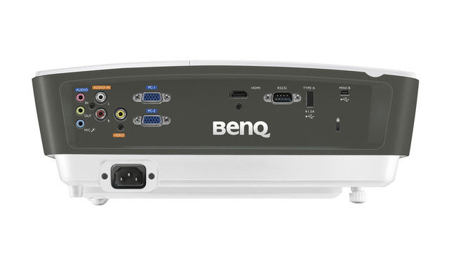 Projektor BenQ TH670 