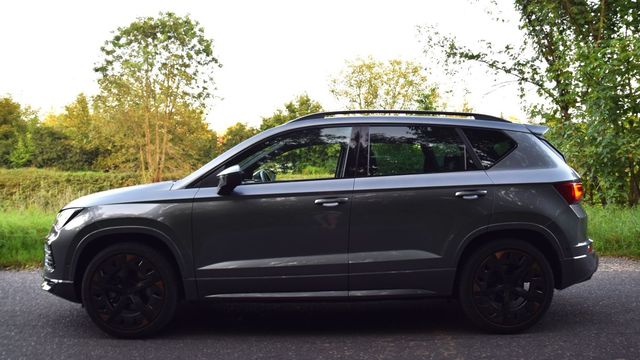 CUPRA Ateca 2.0 TSI DSG, solidny i ergonomiczny suv