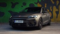 Cupra Leon Sportstourer VZ - lewy przód