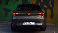 Cupra Leon Sportstourer VZ - tył centralnie