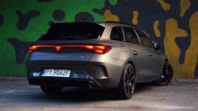 Test CUPRA Leon ST VZ 333 - dyskretne kombi z mocą 333 KM