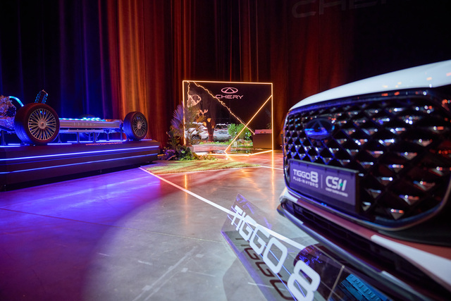 Chery Tiggo 8 - Siedmioosobowy SUV z hybrydą plug-in już w Polsce