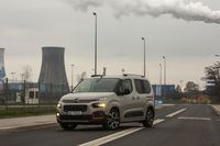 Citroen Berlingo - pan schowek