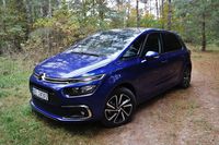 Citroen C4 Picasso i Grand C4 Picasso po liftingu i nowe Jumpy i SpaceTourer