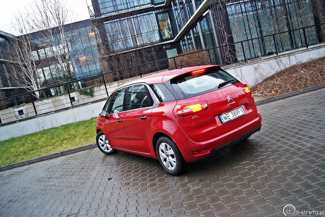 Citroen C4 Picasso 1.6 e-HDi Intensive – jaki kraj, taki Transformers