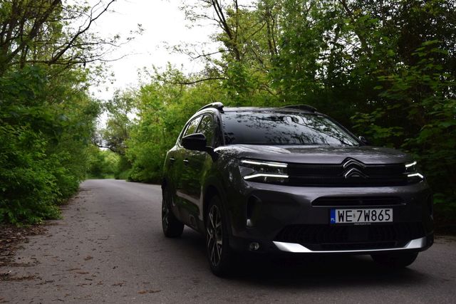 Komfortowy Citroen C5 Aircross 1.2 PureTech