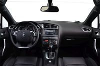 DS 4 Crossback 1.6 THP Be Chic - wnętrze