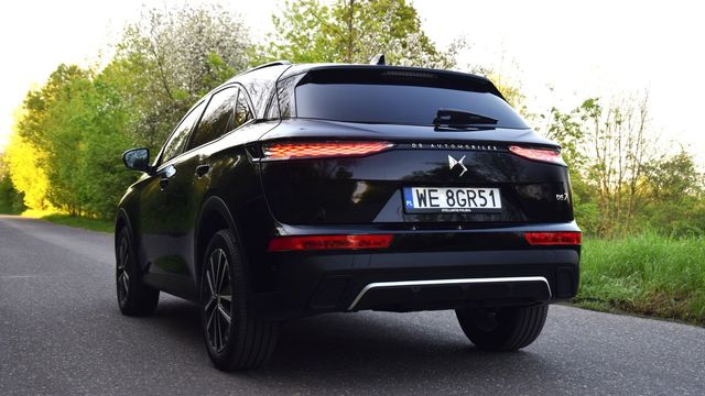 DS 7 BlueHDi, czyli świeżość i niebanalny styl
