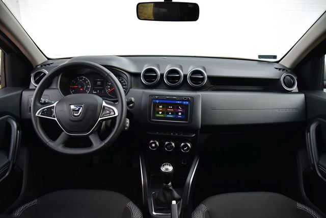 Dacia Duster 1.0 TCe Prestige. Suv dobry i tani