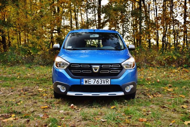 Dacia Lodgy Blue dCi Stepway, czyli duże auto za małe pieniądze