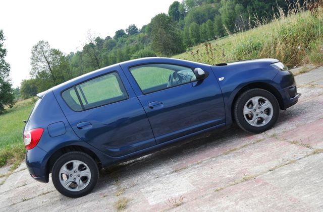Dacia Sandero 0.9 TCe Celebration niezła jakościowo i w dobrej cenie