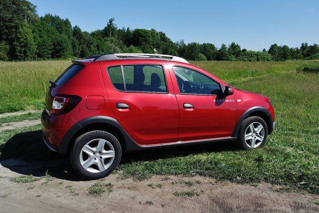 Dacia Sandero TCe 90 Easy-R Stepway Laureate nie została doceniona w Polsce