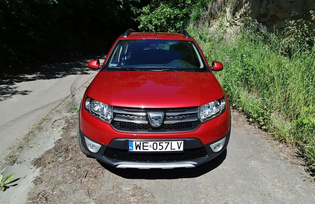 Dacia Sandero TCe 90 Easy-R Stepway Laureate nie została doceniona w Polsce