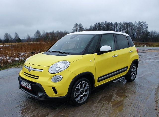 Fiat 500L Trekking 1.6 Multijet ciekawie wygląda i dobrze jeździ