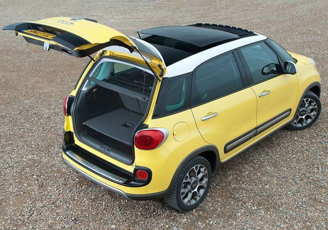 Fiat 500L Trekking 1.6 Multijet ciekawie wygląda i dobrze jeździ