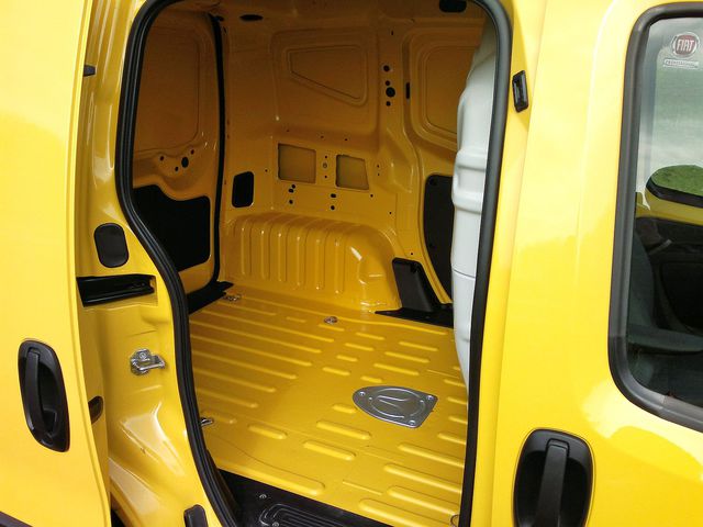 Pojemny Fiat Fiorino Cargo Adventure 1.3 MultiJet