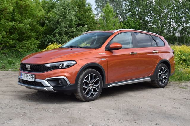 Fiat Tipo SW Cross 1.6 MultiJet to udane auto