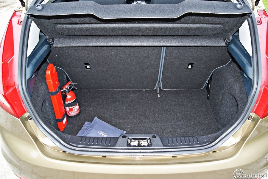 Ford Fiesta 1.4 Duratec Trend SVP bagażnik