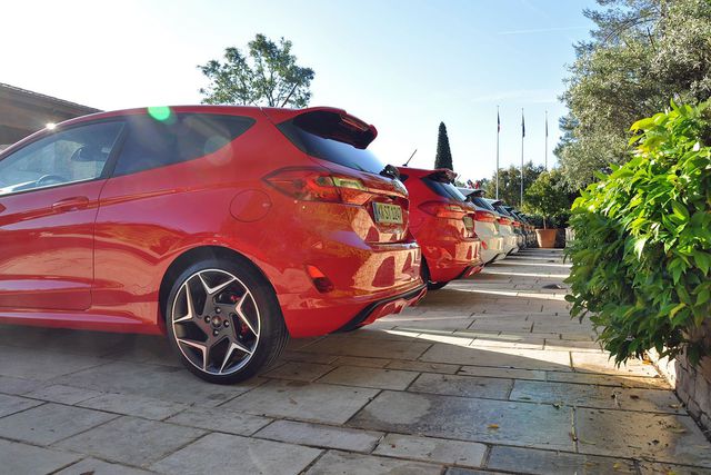 Ford Fiesta Active i ST - premiera w Nicei