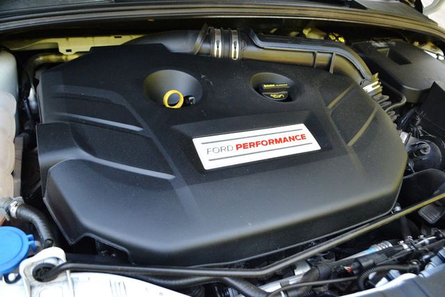 Ford Focus RS - hot hatch z fantazją