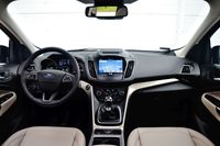 Ford Kuga 2.0 TDCi AWD Titanium - wnętrze