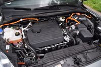 Ford Kuga Plug-In Hybrid - silnik