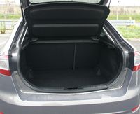 Ford Mondeo 1.6 EcoBoost Titanium - bagażnik