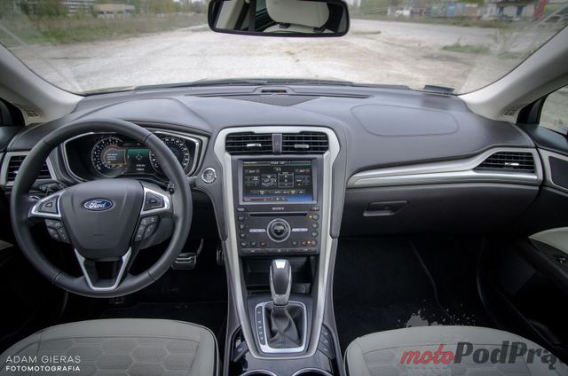 Ford Mondeo Vignale 2.0 TDCi 210 KM - premium?