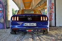 Ford Mustang - tył