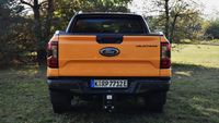 Ford Ranger PHEV Wildtrak - tył centralnie Ford Ranger PHEV Wildtrak - tył centralnie