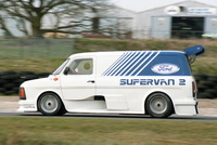 Superszybki Transit Supervan MkII