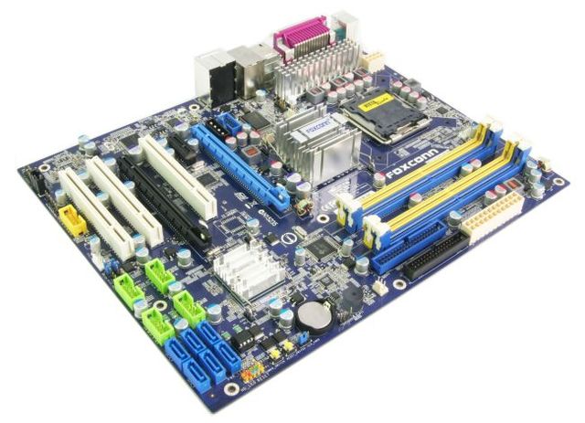 Płyty główne Foxconn z Intel P35