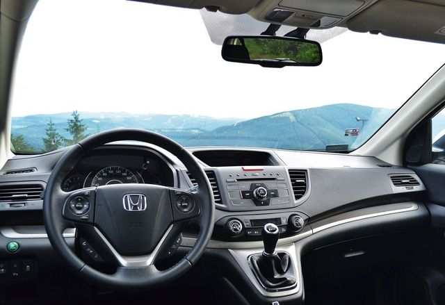 Honda CR-V 1.6 i-DTEC 2WD - klasyka gatunku 