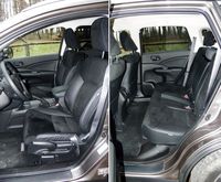 Honda CR-V 1.6 i-DTEC 2WD - przednie i tylne fotele